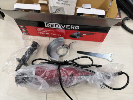Машина шлифовальная угловая RedVerg RD-AG130-125ES