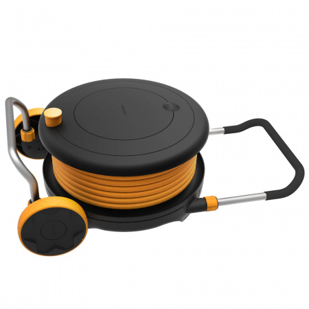 Шланг FISKARS 13мм (1/2") 30м на катушке с набором аксессуаров (1023644)