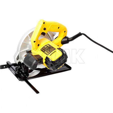Пила дисковая электрическая DeWalt DWE550