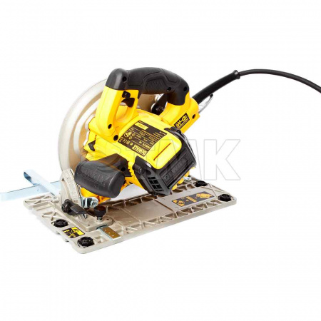Пила дисковая электрическая DeWalt DWE576K